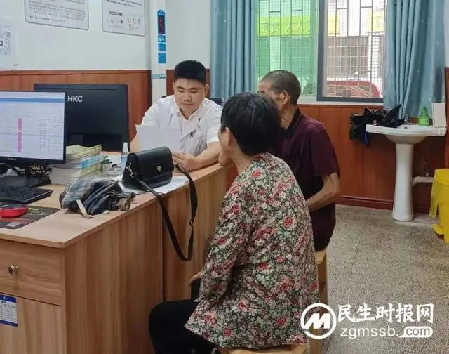 【莲乡卫健党旗红】走近“第一书记”——湘潭县人民医院王彪、蔡智、左磊