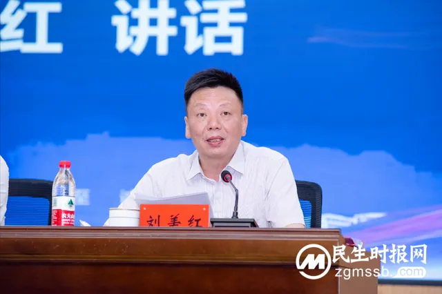 湘潭市第一中学创新人才培养暑假集训营”正式开营啦!