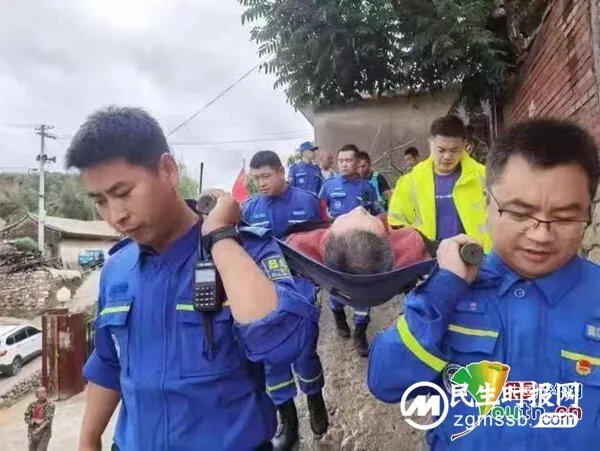 东方甄选联合中国青年创业就业基金会首批救援物资运抵河北8个地市 东方甄选联合中国青年创业就业基金会首批救援物资运抵河北8个地市