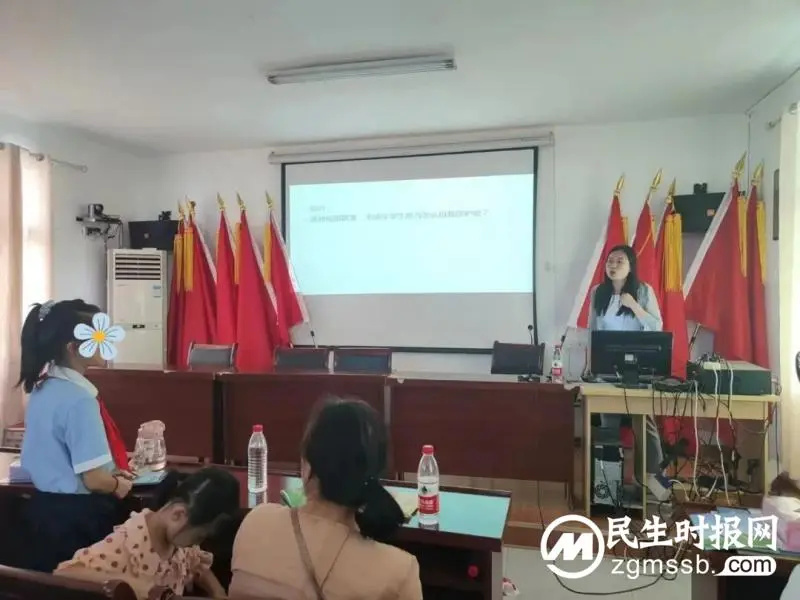 【心连心走基层、面对面解难题】绘本故事积极引导 学会自主解决问题