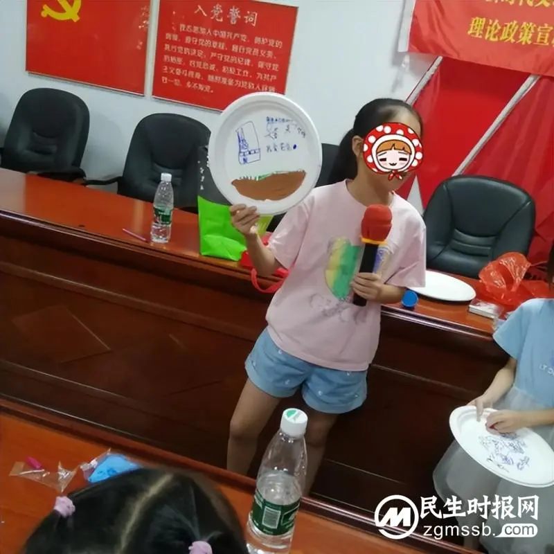 【心连心走基层、面对面解难题】大桥相“绘” “未”爱回归 【心连心走基层、面对面解难题】大桥相“绘” “未”爱回归