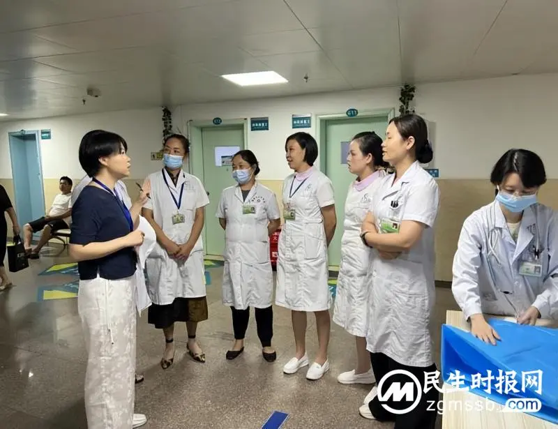 【中心医院·医者红】门诊各党支部联合开展应急演练保安全 【中心医院·医者红】门诊各党支部联合开展应急演练保安全