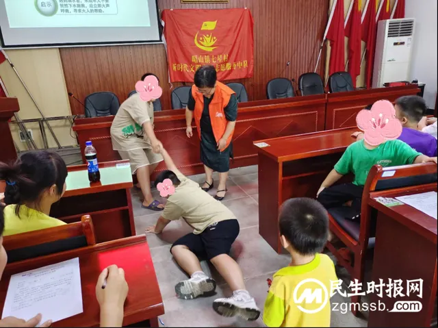 【心连心走基层、面对面解难题】湘潭市未成年人救助保护中心“携手同行 关爱明天”暑期活动启动
