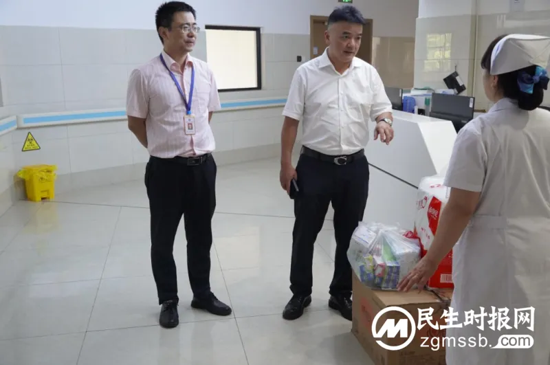 【心连心走基础、面对面解难题】温情慰问,关爱相伴-市救助管理站看望慰问救助对象 【心连心走基础、面对面解难题】温情慰问,关爱相伴-市救助管理站看望慰问救助对象