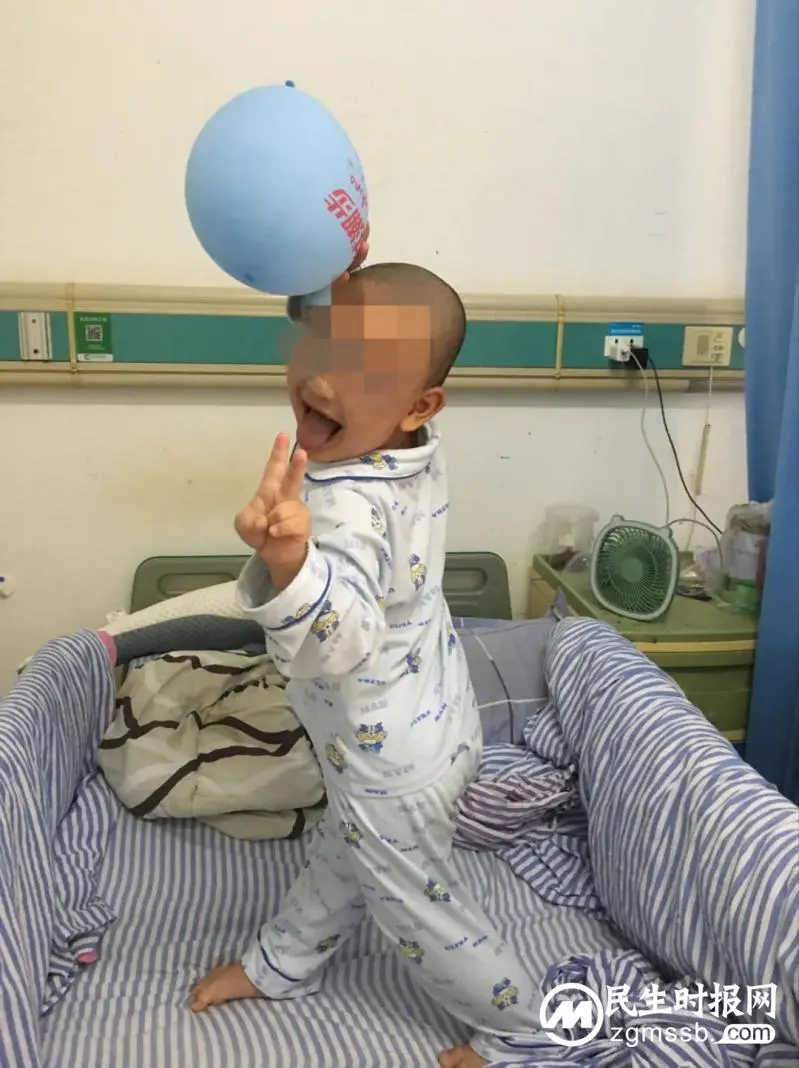 4岁男童患罕见先天性疾病,脑膜脑膨出“第三只眼” 4岁男童患罕见先天性疾病,脑膜脑膨出“第三只眼”