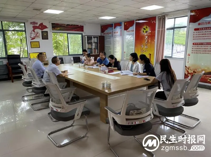 【工作动态】湘潭市纪委监委驻市民政局纪检监察组到市殡仪馆开展“两带头五整治”节前工作督查 【工作动态】湘潭市纪委监委驻市民政局纪检监察组到市殡仪馆开展“两带头五整治”节前工作督查