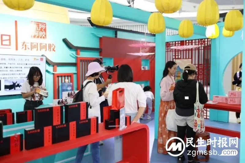 东阿阿胶京东超级品牌日：“金秋藏胶 补气东来”掀起秋季养生热潮！
