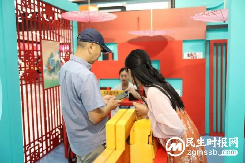东阿阿胶京东超级品牌日：“金秋藏胶 补气东来”掀起秋季养生热潮！