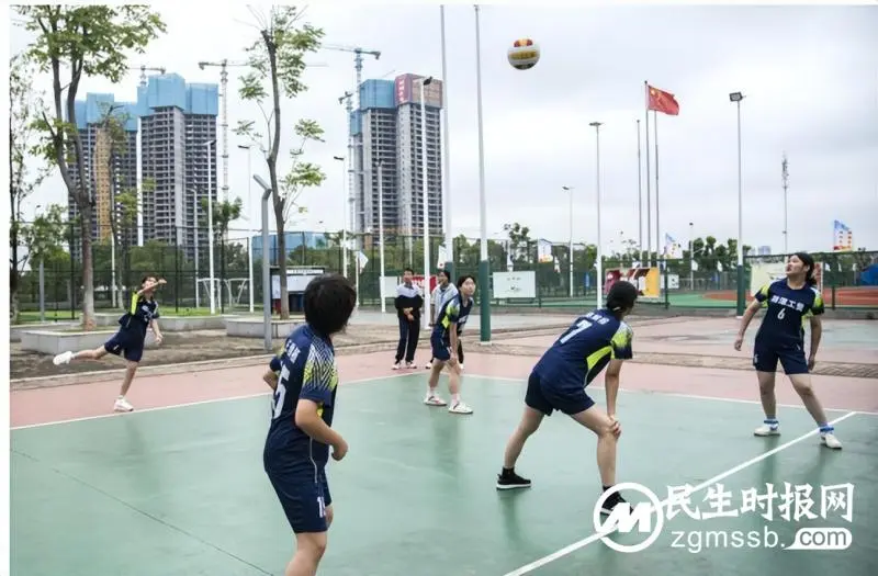 湘潭市中职“文明风采”男子篮球赛、女子排球赛在湘潭市工贸中专圆满收官