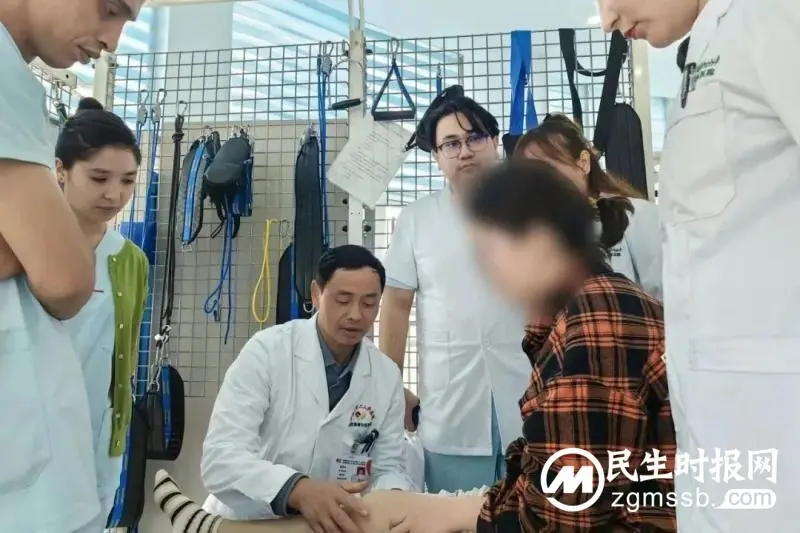 【中心医院·医者红】专科联盟签约、医疗援疆交流、慰问“毛医生”…… 【中心医院·医者红】专科联盟签约、医疗援疆交流、慰问“毛医生”……