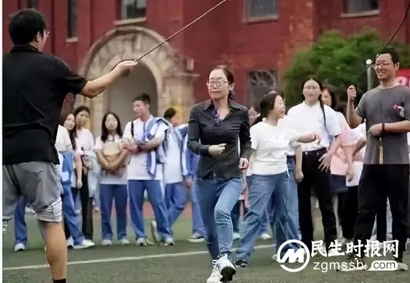 同心聚力团结赛 健康运动乐趣多 ——记湘潭市2023年教职工趣味运动会 同心聚力团结赛 健康运动乐趣多 ——记湘潭市2023年教职工趣味运动会