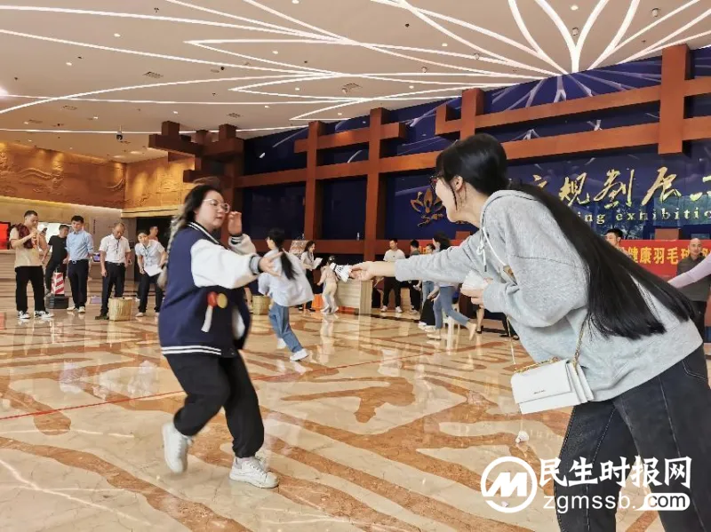“爱卫新征程,健康中国行” ——湘潭市资规局羽毛球趣味活动精彩举行 “爱卫新征程,健康中国行” ——湘潭市资规局羽毛球趣味活动精彩举行