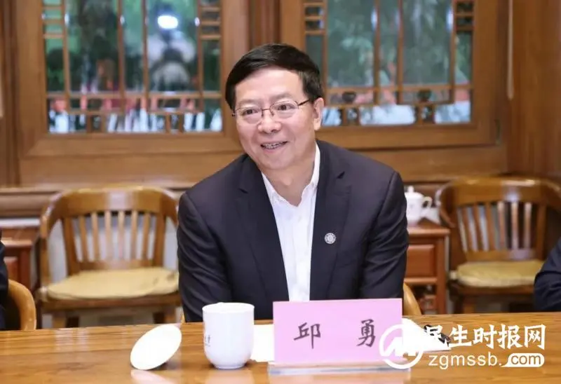 北京陈江和公益基金会与清华大学教育基金会签署医学项目捐赠协议 北京陈江和公益基金会与清华大学教育基金会签署医学项目捐赠协议
