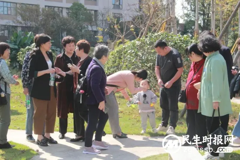 【浓浓敬老情 】湘潭县人民医院召开重阳节座谈会 【浓浓敬老情 】湘潭县人民医院召开重阳节座谈会