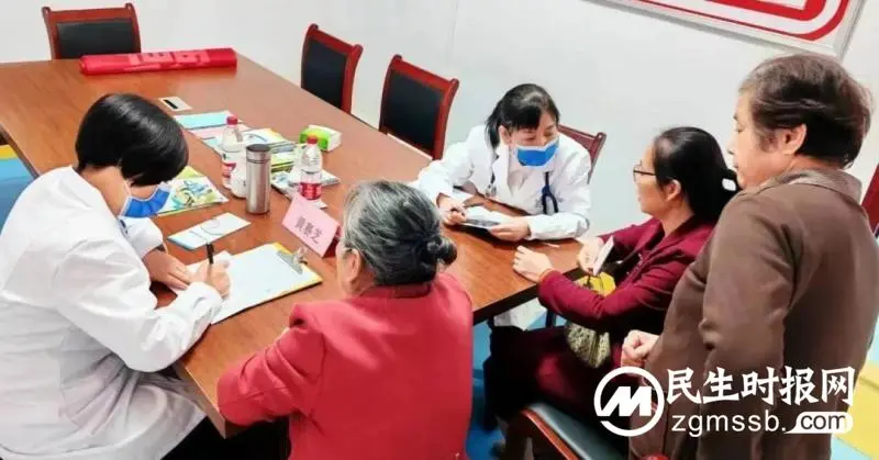 湘潭县人民医院肾病/风湿免疫科开展骨病义诊活动 湘潭县人民医院肾病/风湿免疫科开展骨病义诊活动