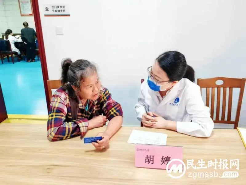 湘潭县人民医院肾病/风湿免疫科开展骨病义诊活动 湘潭县人民医院肾病/风湿免疫科开展骨病义诊活动