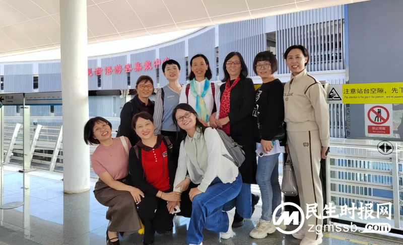 湘潭市二中开展离退休教师重阳节主题活动 湘潭市二中开展离退休教师重阳节主题活动