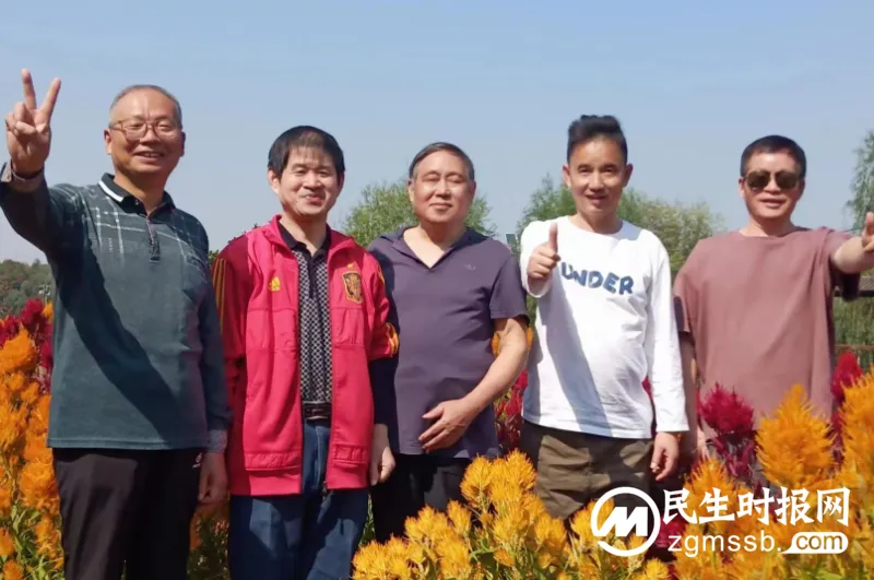 湘潭市二中开展离退休教师重阳节主题活动 湘潭市二中开展离退休教师重阳节主题活动
