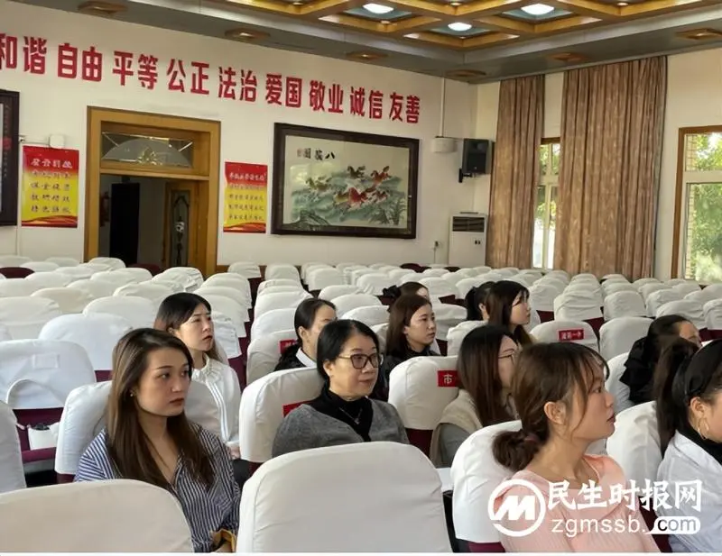 湘潭市中学音乐工作坊开坊典礼暨第一次线下研修活动在湘潭市二中举行 湘潭市中学音乐工作坊开坊典礼暨第一次线下研修活动在湘潭市二中举行