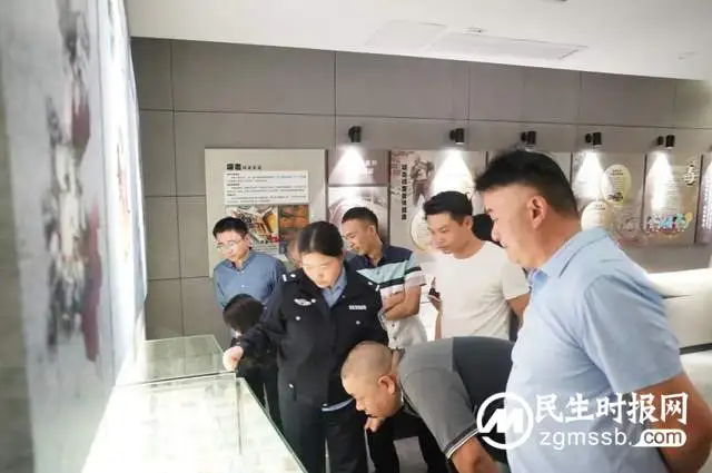 以学铸魂，固本培元夯基础-市救助管理站开展10月主题党日活动