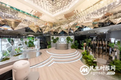 三大明星共同实力见证 Swisse斯维诗超光瓶正式发布