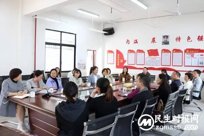 示范引领展风采| 湘潭市一中副校长潘益民、思政课教师黎立阳参加湘潭市知联会市直教育分会送教下乡活动 示范引领展风采| 湘潭市一中副校长潘益民、思政课教师黎立阳参加湘潭市知联会市直教育分会送教下乡活动