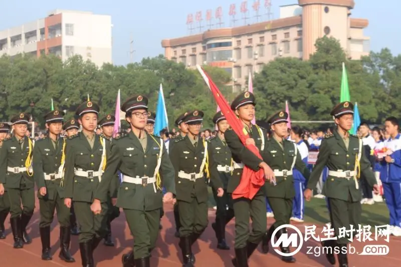 凌云赛场亮风采 斗志昂扬向未来 ——记湘机中学第四十九届田径运动会盛大开幕仪式 凌云赛场亮风采 斗志昂扬向未来 ——记湘机中学第四十九届田径运动会盛大开幕仪式