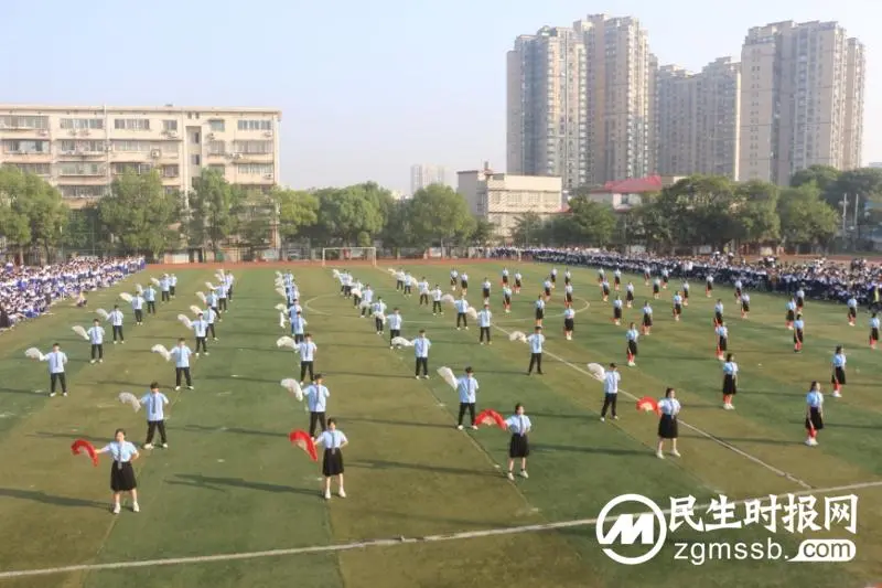 凌云赛场亮风采 斗志昂扬向未来 ——记湘机中学第四十九届田径运动会盛大开幕仪式 凌云赛场亮风采 斗志昂扬向未来 ——记湘机中学第四十九届田径运动会盛大开幕仪式
