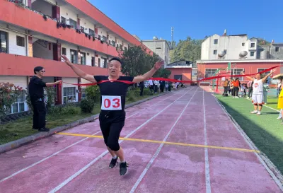 “双减”下的阳光体育运动—我健康我快乐