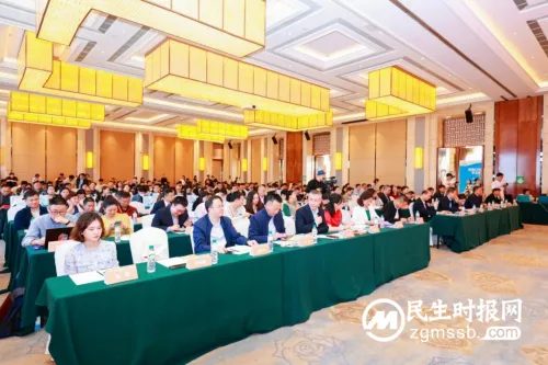 深耕功效实证、引领美毛趋势,健合集团亮相第二届国际宠物营养与产业会议展现最新科研成果 深耕功效实证、引领美毛趋势,健合集团亮相第二届国际宠物营养与产业会议展现最新科研成果