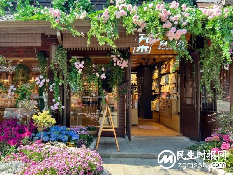 九木杂物社7周年,静悄悄开出600家门店 九木杂物社7周年,静悄悄开出600家门店