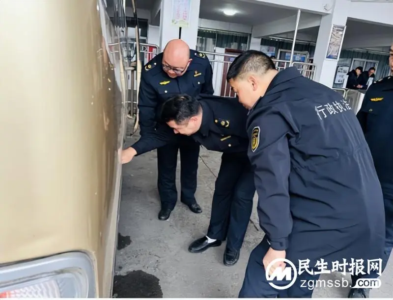 湘潭交通执法部门深入企业开展 低温雨雪冰冻灾害天气防范应对工作督查 湘潭交通执法部门深入企业开展 低温雨雪冰冻灾害天气防范应对工作督查