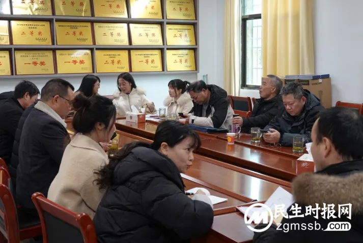 冬日暖阳沐人心，送教下乡共成长——记湘潭市第二中学送教下乡活动