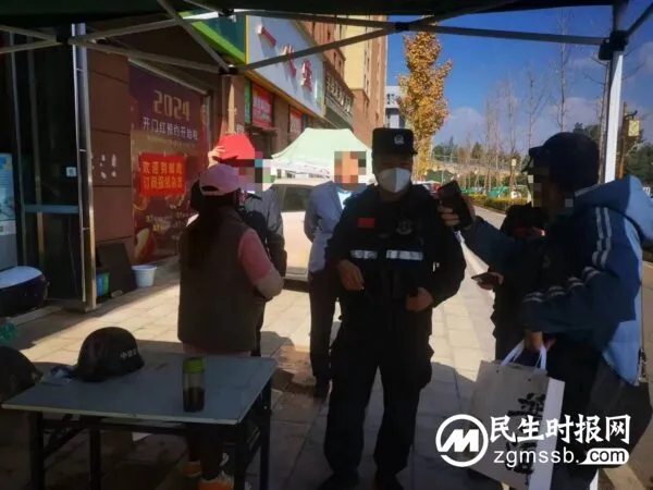 取款后600元“不翼而飞” 特警帮忙找回进行普法宣传
