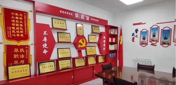 缅怀英烈 继往开来——纪念因公牺牲民警冯自新、张跃东同志