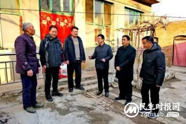 永年区慈善总会到王边村开展“冬季送温暖”活动