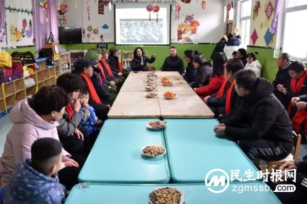 涉县爱国拥军联合会“军民一家亲 携手迎新春”联谊活动在小天使幼儿园举办