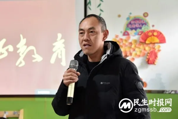 涉县爱国拥军联合会“军民一家亲 携手迎新春”联谊活动在小天使幼儿园举办