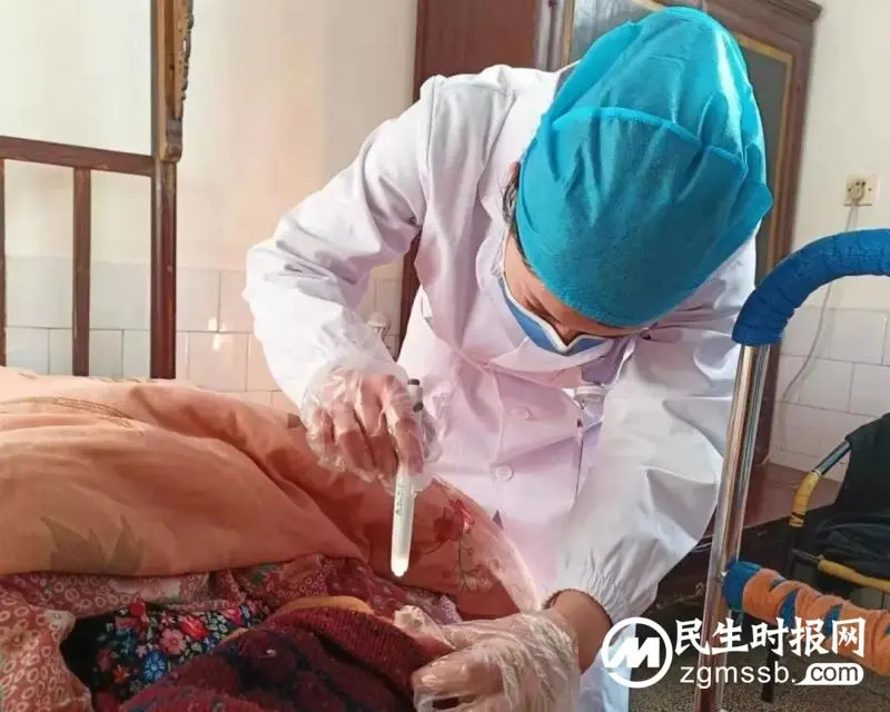【卓越服务】医护一体为高龄老人提供专业医疗护理上门服务 【卓越服务】医护一体为高龄老人提供专业医疗护理上门服务