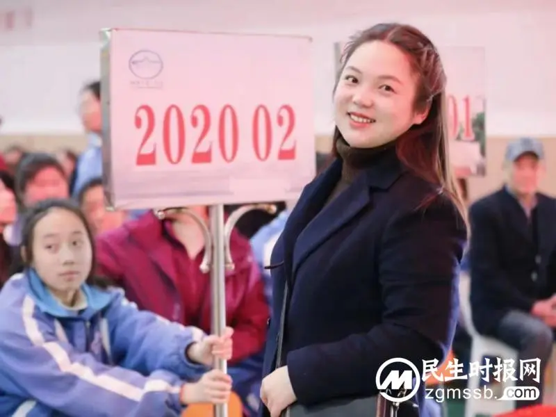 永远年轻,永远热泪盈眶 永远年轻,永远热泪盈眶