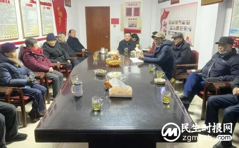 潘永其走访慰问离退休老党员、老干部 潘永其走访慰问离退休老党员、老干部
