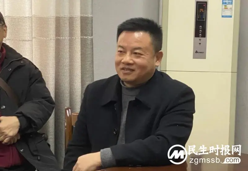 潘永其走访慰问离退休老党员、老干部 潘永其走访慰问离退休老党员、老干部