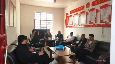 一件纠纷六次调解 两面锦旗获群众点赞