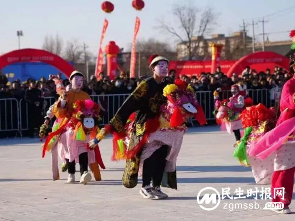 丛阳小学学生参加磁县鼓楼广场民俗闹新春活动