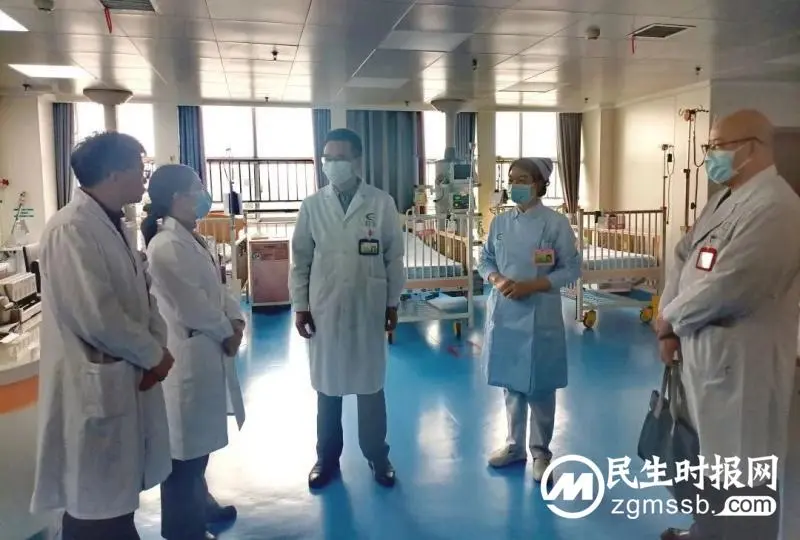 春节我在岗:坚守“医”线,为生命守岁 春节我在岗:坚守“医”线,为生命守岁