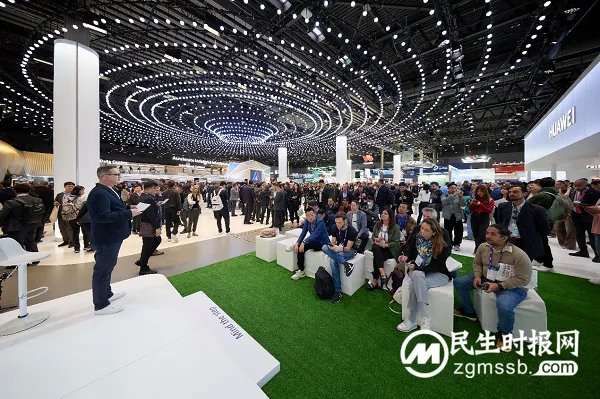 MWC 2024:当艺术遇上科技,华为于巴展诠释自由创作之美 MWC 2024:当艺术遇上科技,华为于巴展诠释自由创作之美