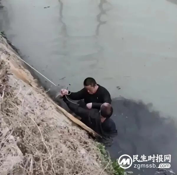 点赞!邯郸磁县这位村支书勇救落水老人