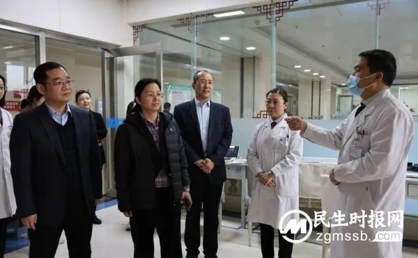 邯郸市卫健委主任李小静莅临邯郸明仁医院调研指导工作