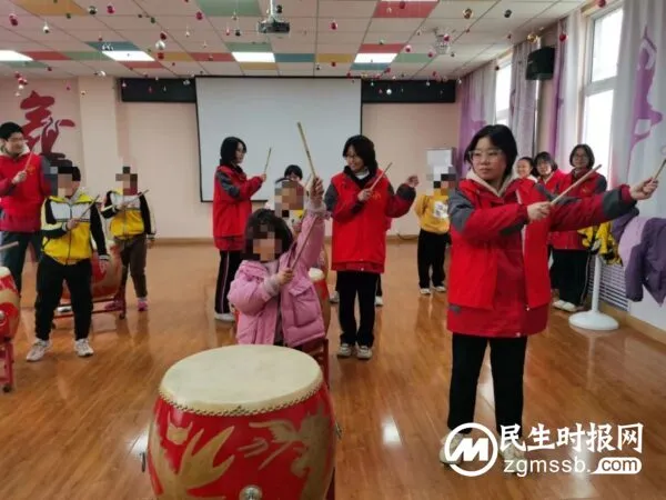 走进特教学校 践行雷锋精神——涉县一中开展志愿服务活动