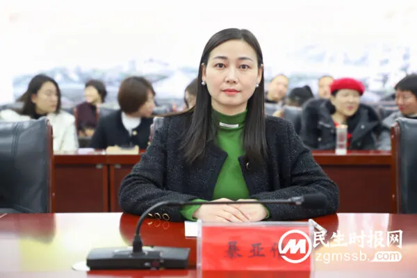 凝聚教育“她”力量 展现校园“她”风采